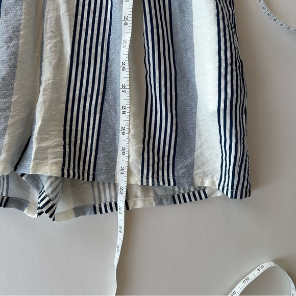 Umgee Striped V-Neck Short Sleeve Romper Size Snall - Picture 8 of 10